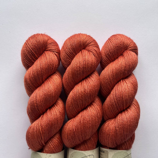 MERINO SILK 50/50 Chili Oil