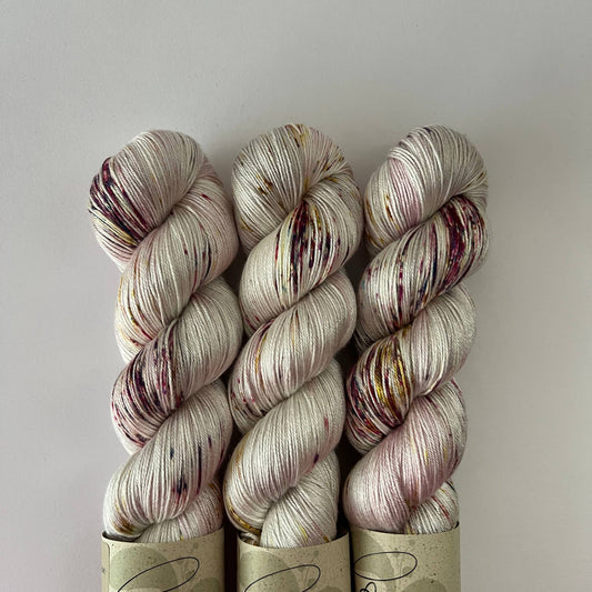 PURE SILK Dreamcatcher