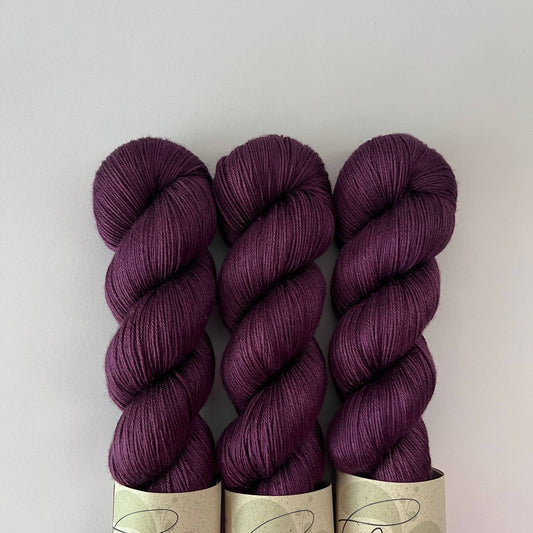 PURE SILK Plum
