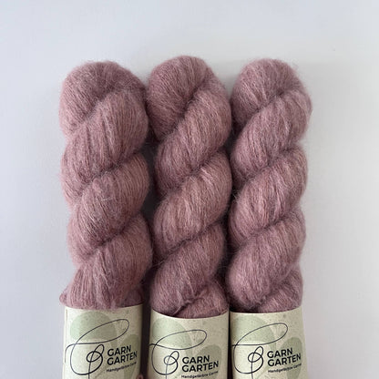 ROYAL FLUFF Rosenholz